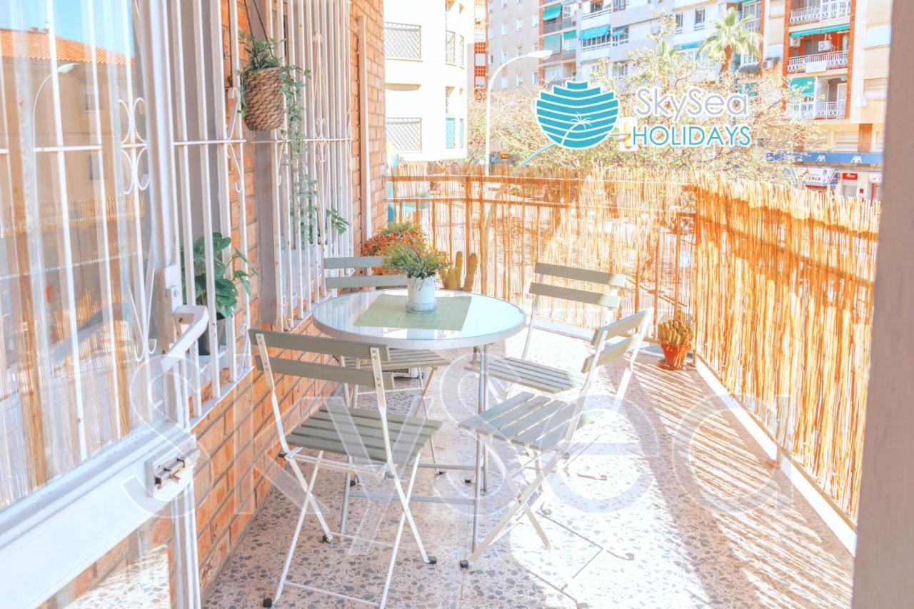 Ferienwohnung Skysea Holidays Malaga Bailen Exterior foto